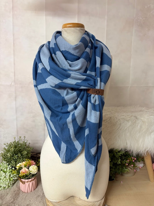 LOT83 Dreieckstuch „Wellen Blau“ – Blautöne